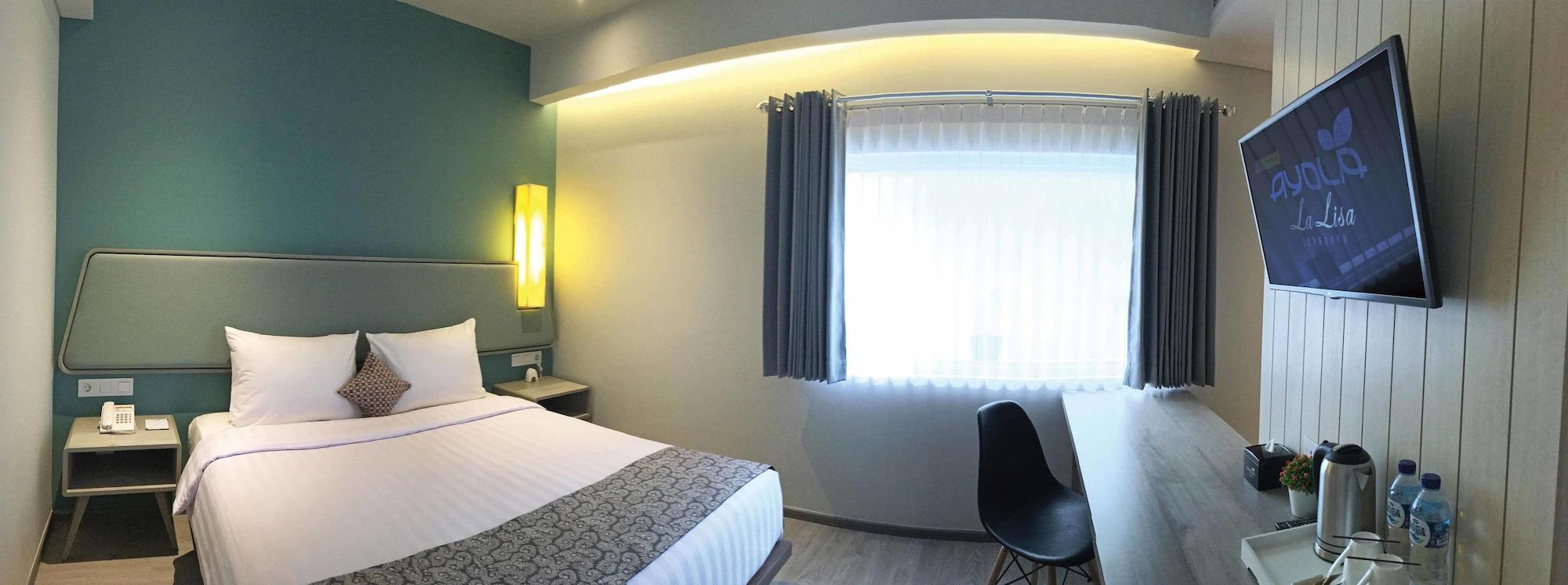 La Lisa Hotel Σουραμπάγια Εξωτερικό φωτογραφία