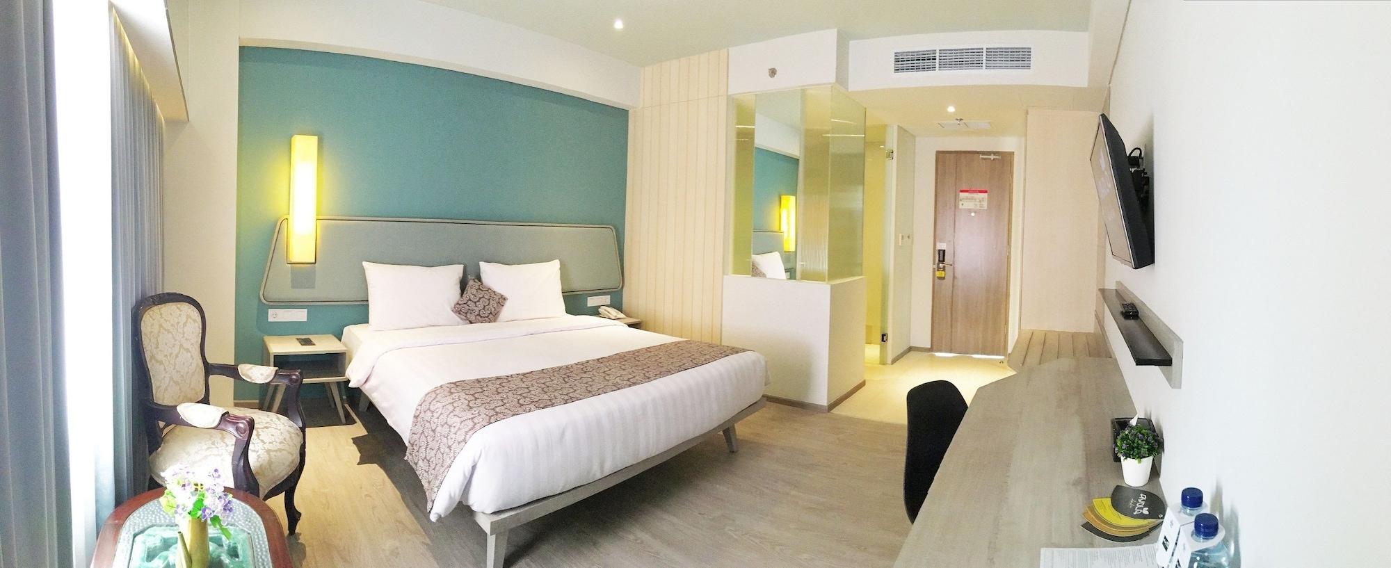 La Lisa Hotel Σουραμπάγια Εξωτερικό φωτογραφία