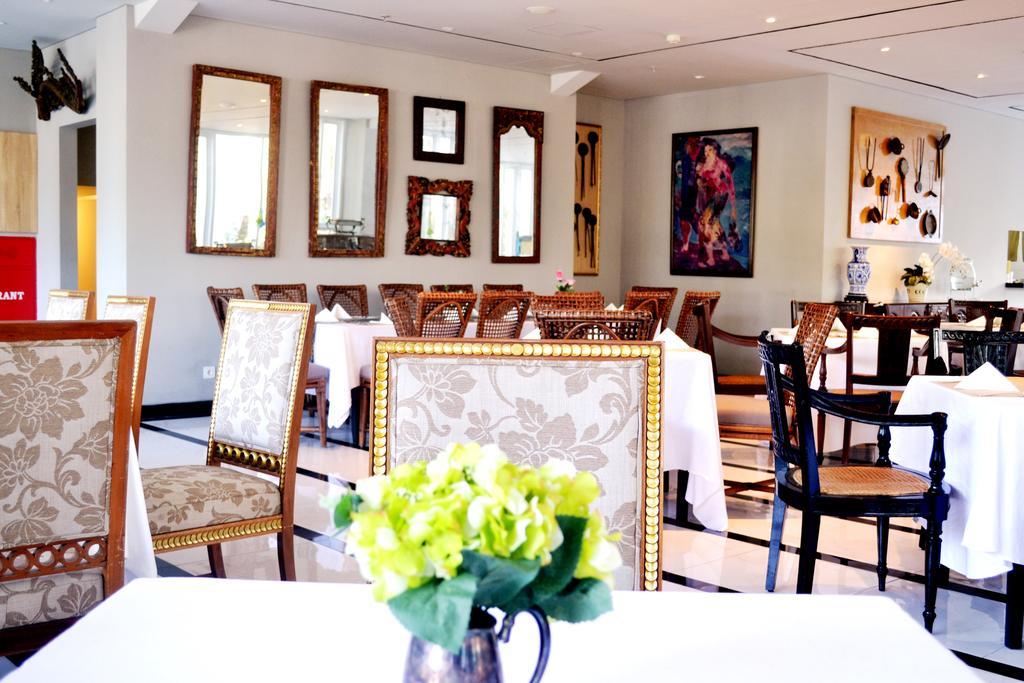 La Lisa Hotel Σουραμπάγια Εξωτερικό φωτογραφία