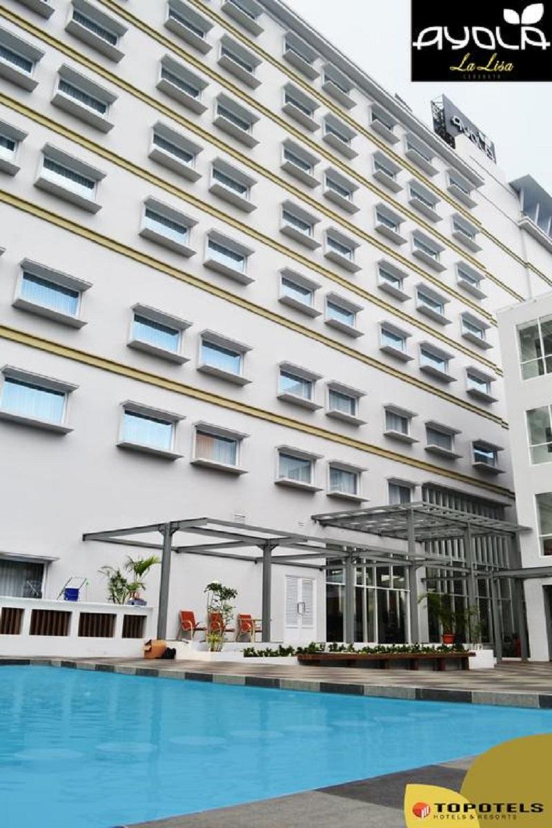 La Lisa Hotel Σουραμπάγια Εξωτερικό φωτογραφία