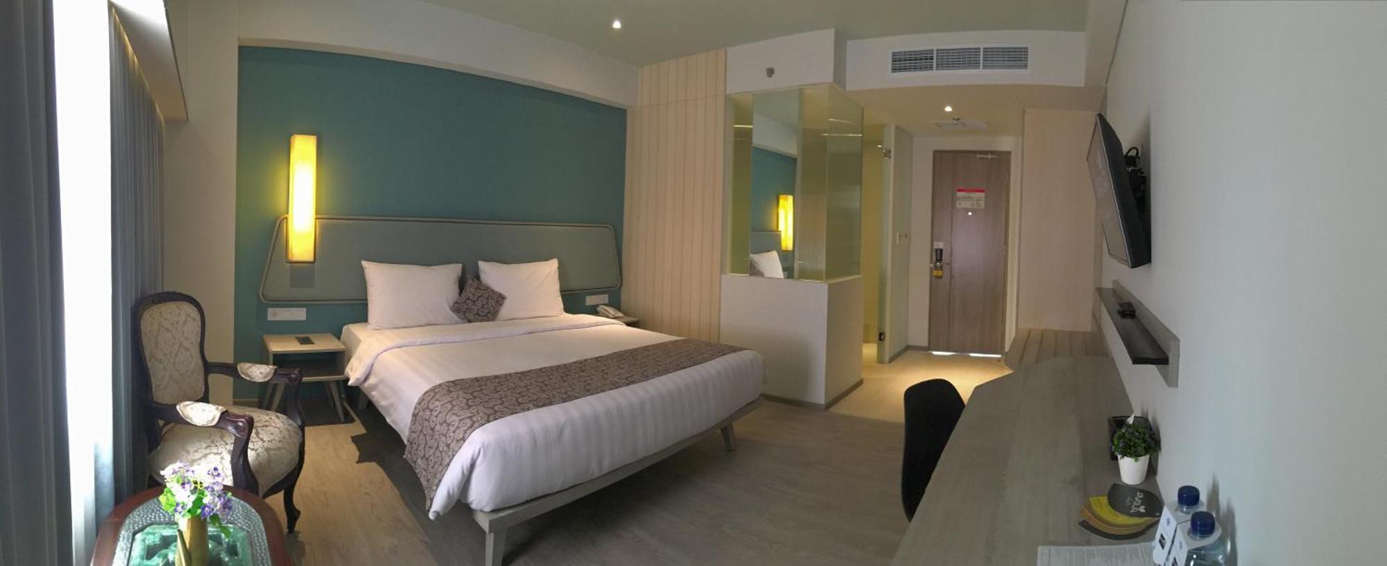 La Lisa Hotel Σουραμπάγια Εξωτερικό φωτογραφία